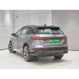 Audi Q5 e-tron 2024