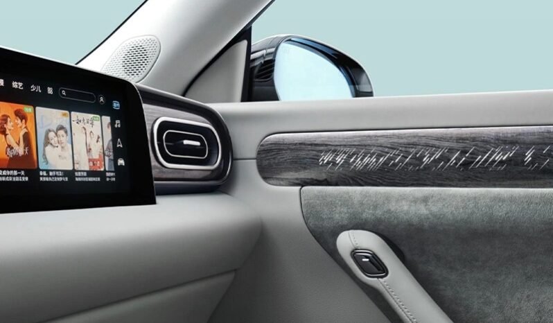 
								MERCEDES BENZ C260 L-SPORTS full									