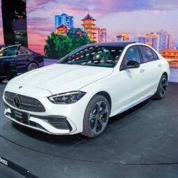 
										MERCEDES BENZ C260 L-SPORTS full									