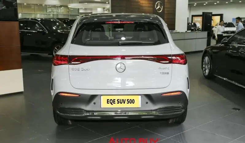 
								Mercedes Benz EQE SUV full									