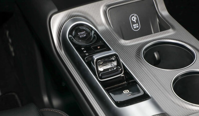 
								GAC Trumpchi E8 PHEV full									