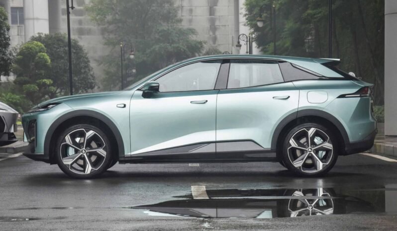 
								Changan DEEPAL S07 REEV 2024 full									