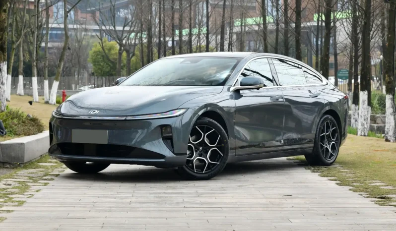 
								Changan Qiyuan A07 2024 full									