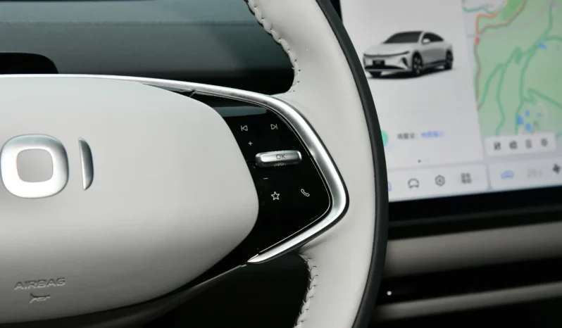 
								Changan Qiyuan A07 2024 full									