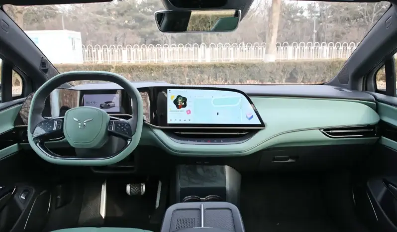 
								Hongqi EH7 full									