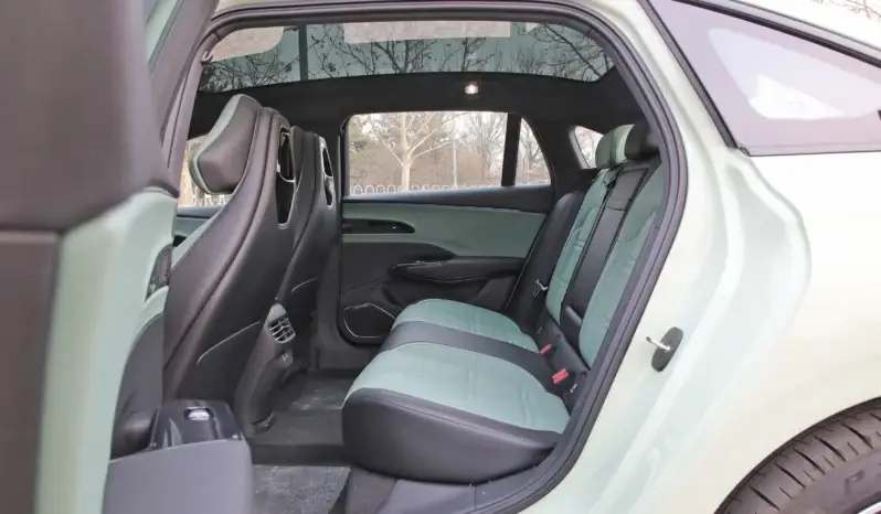 
								Hongqi EH7 full									