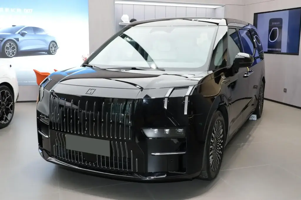ZEEKR 009 GT