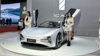 iCAR